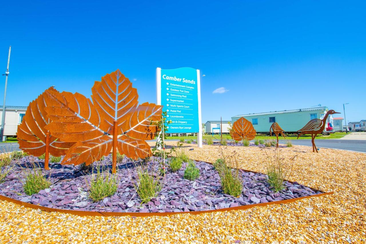 Sea 'N' Stars Platinum Plus Holiday Home With Views, Free Wifi And Netflix Camber 外观 照片