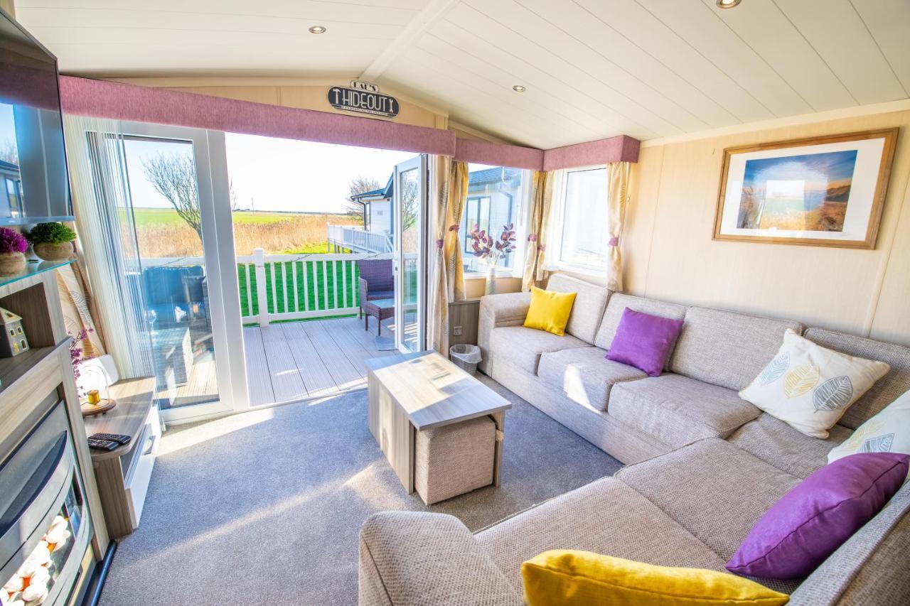 Sea 'N' Stars Platinum Plus Holiday Home With Views, Free Wifi And Netflix Camber 外观 照片