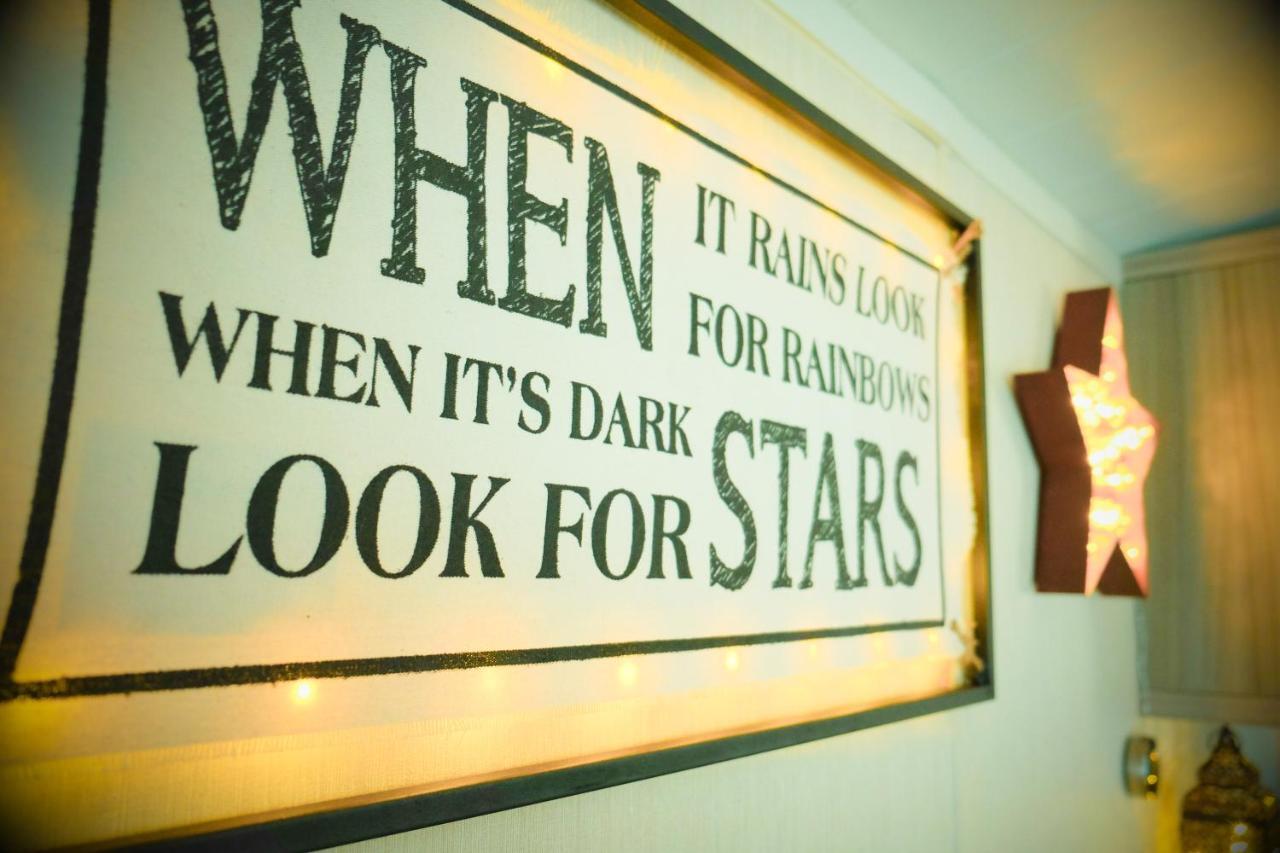 Sea 'N' Stars Platinum Plus Holiday Home With Views, Free Wifi And Netflix Camber 外观 照片
