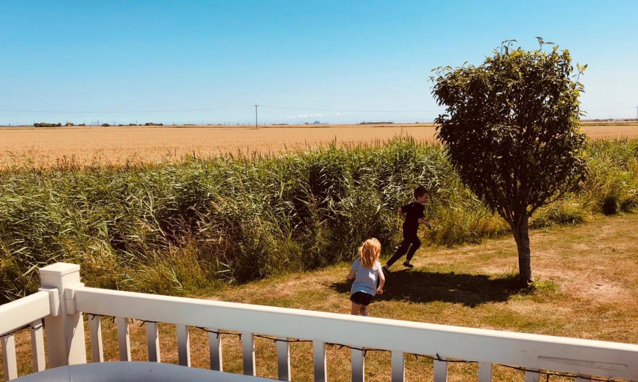 Sea 'N' Stars Platinum Plus Holiday Home With Views, Free Wifi And Netflix Camber 外观 照片